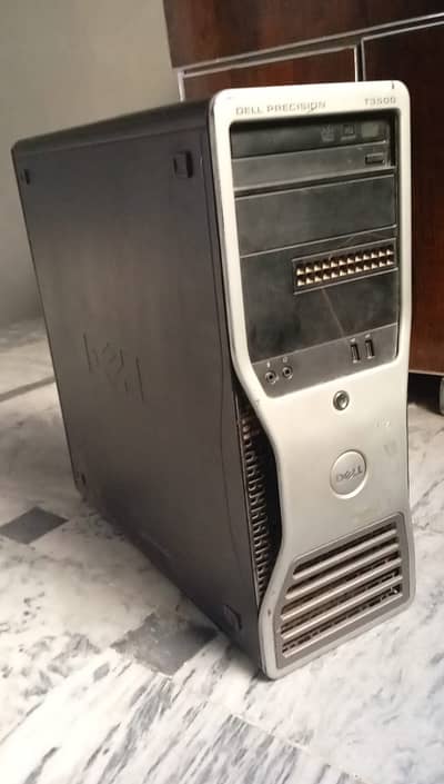 Dell Precision T3500 PC Tower (Faulty Motherboard - with 2gb GPU]
