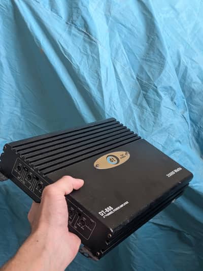 DT-888 4-Channel Power Amplifier