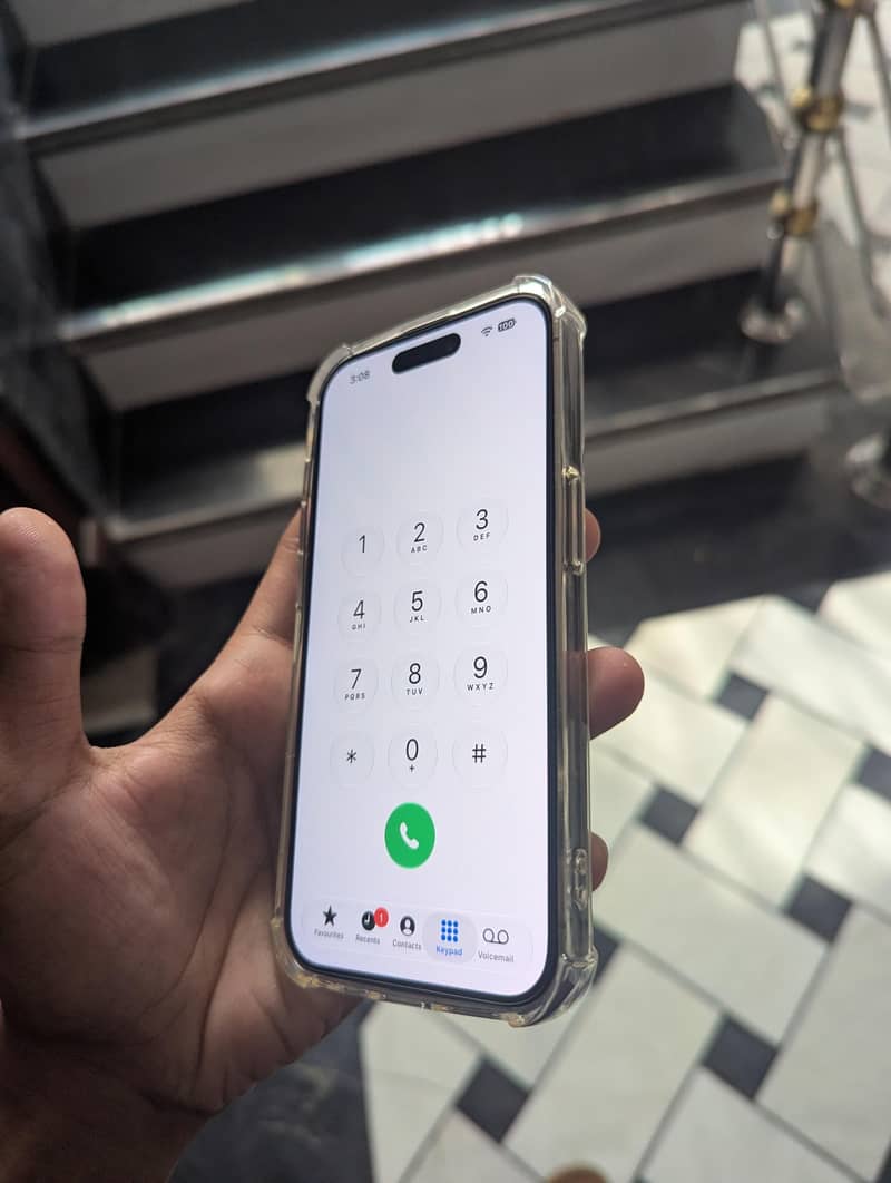 Apple iPhone 14 Pro 2