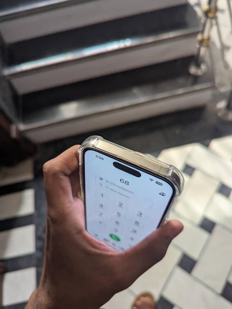 Apple iPhone 14 Pro 4
