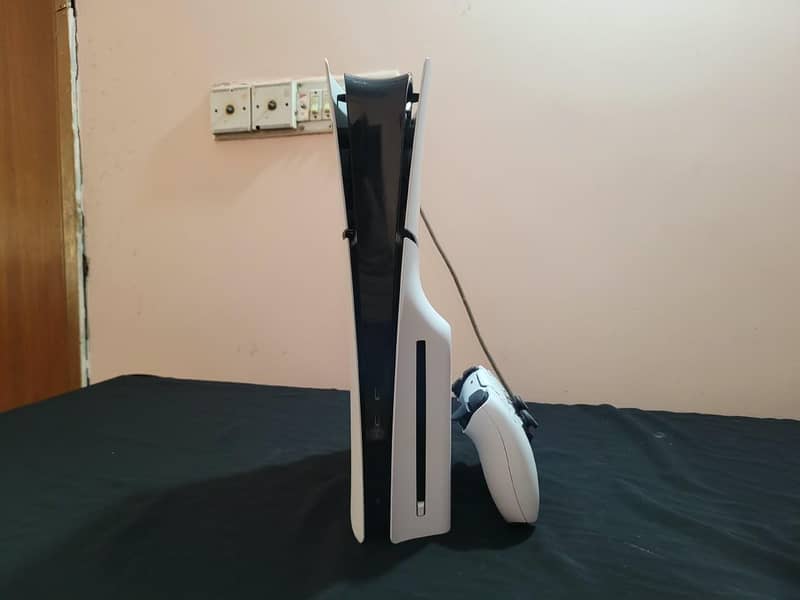 ps5 slim 0