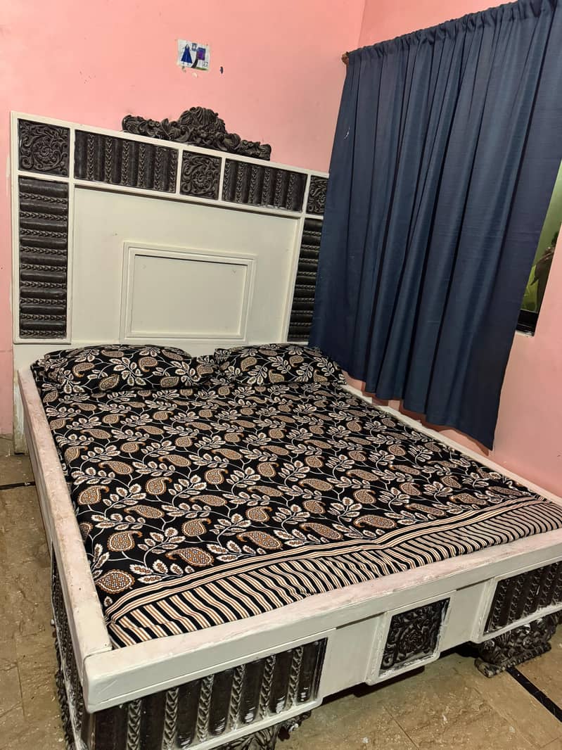 king size bed 2