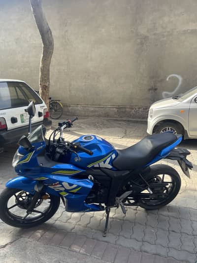 Suzuki gixxer 150