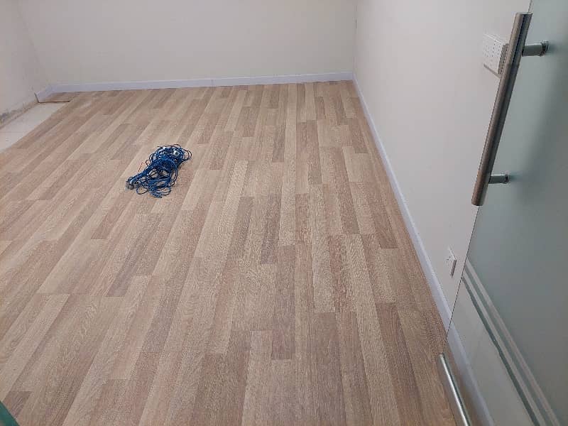 8 MARLA 1st FLOOR WITH ELEVATOR 21