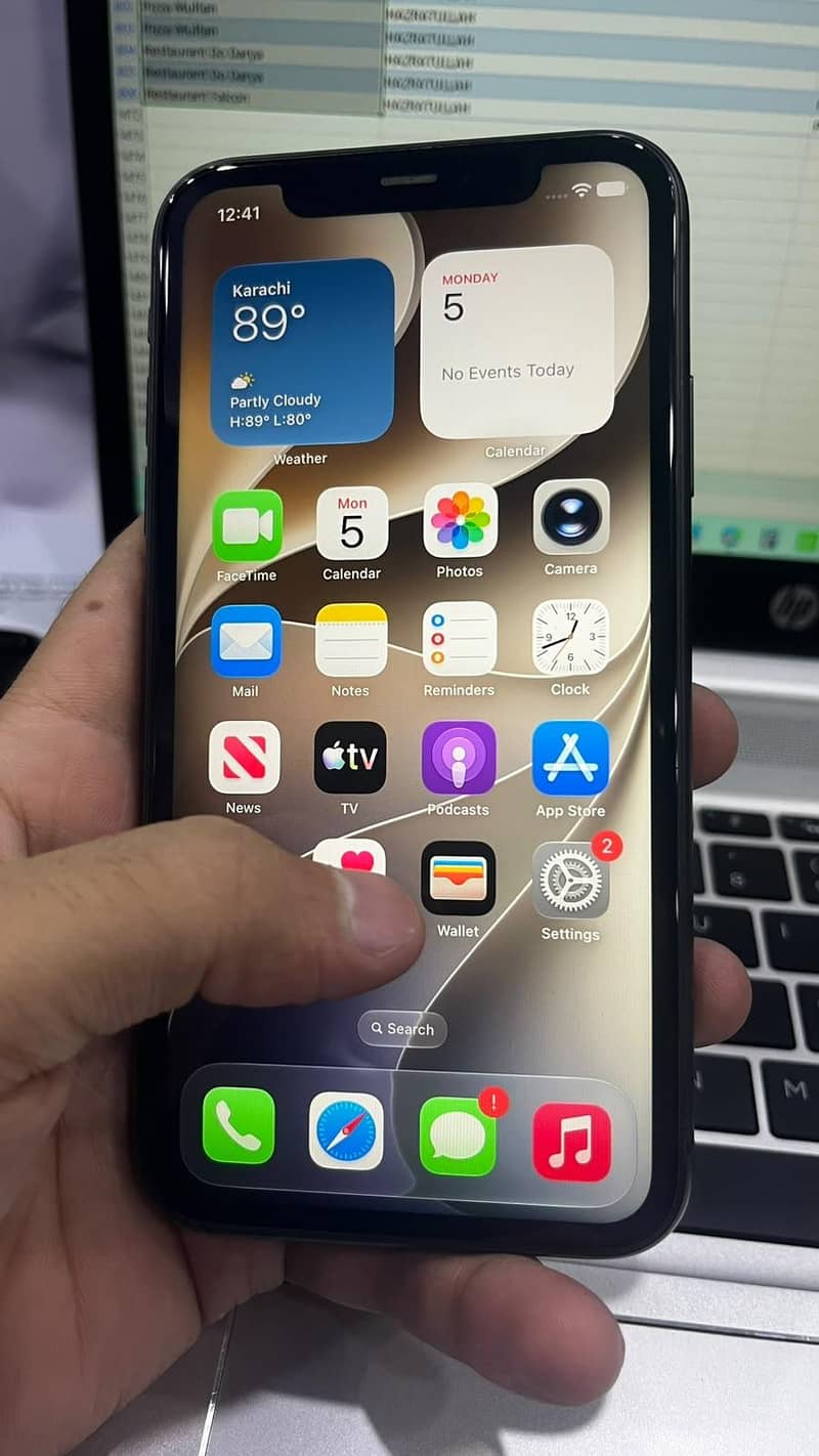 Apple iPhone 11 11