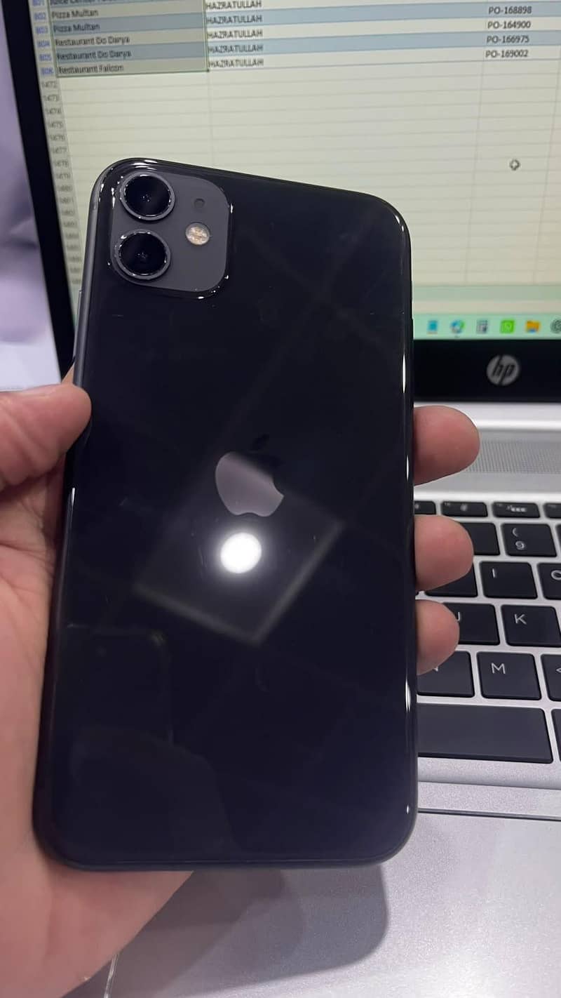 Apple iPhone 11 15