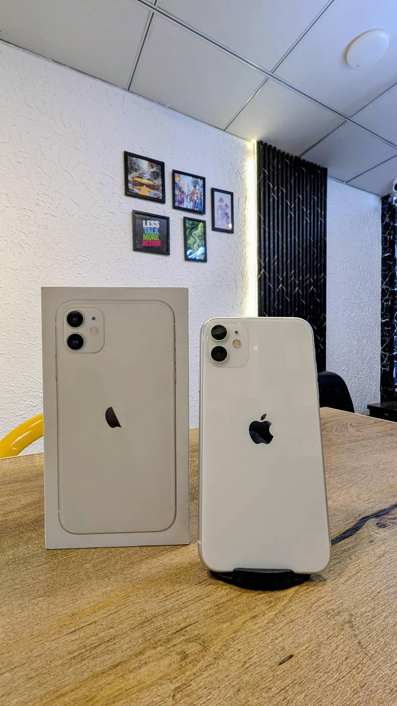 Apple iPhone 11 0