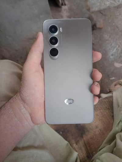 iTel a100  4+8/128. only exchange