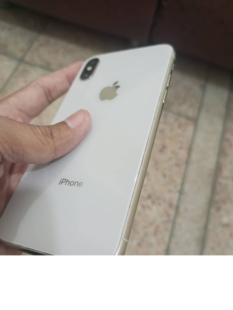 Apple iPhone X 1