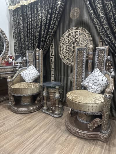 chair nd table