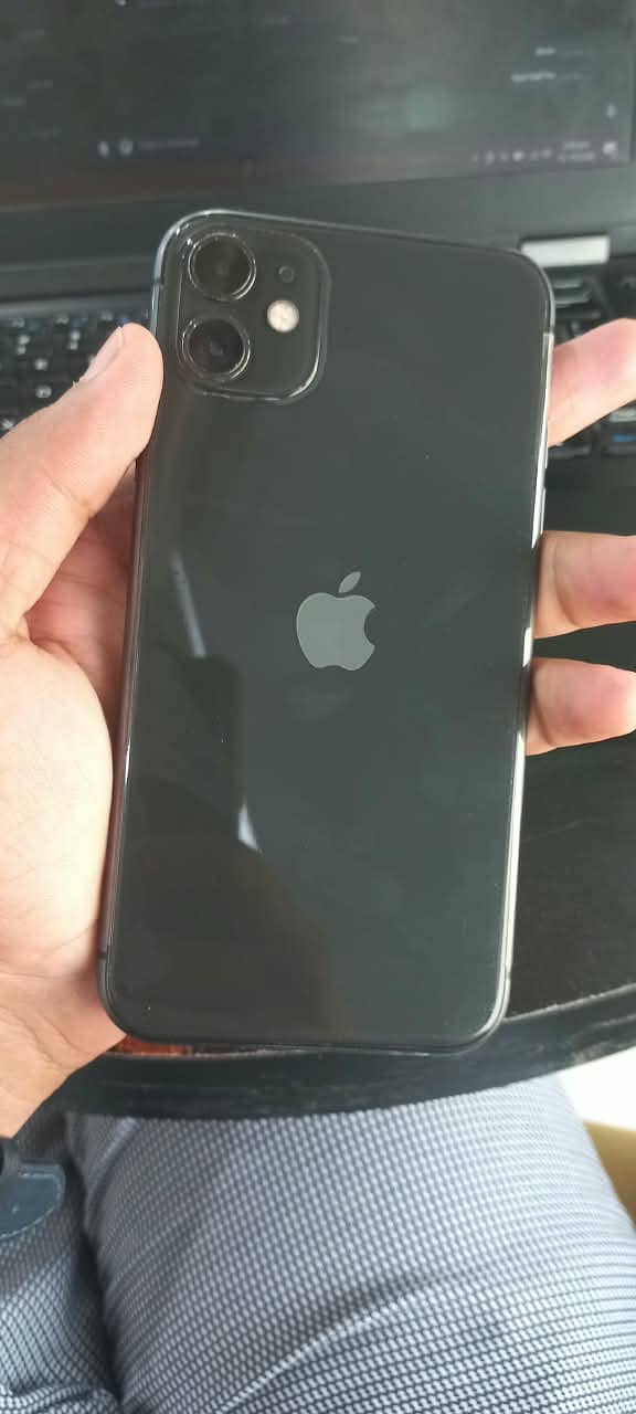 iPhone 11 2