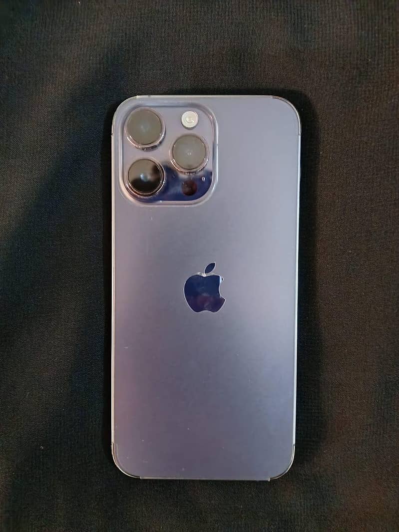 Apple iPhone 14 Pro Max 0