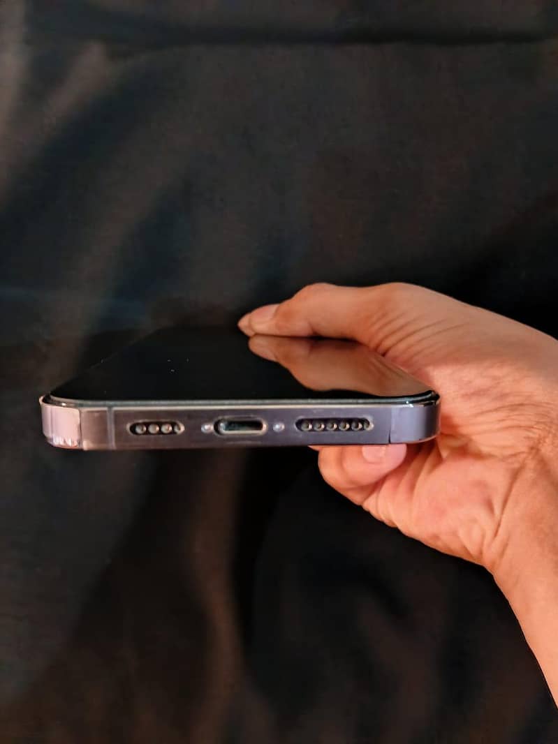 Apple iPhone 14 Pro Max 3