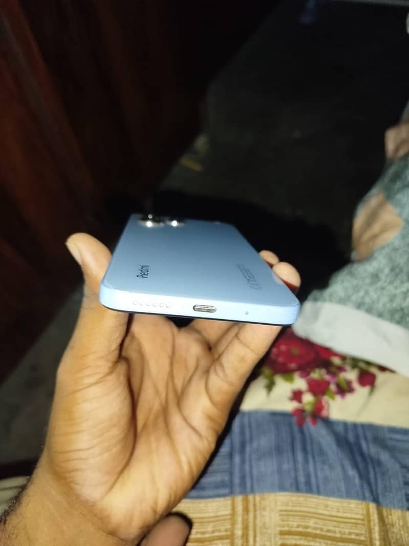 Xiaomi Redmi 12 2