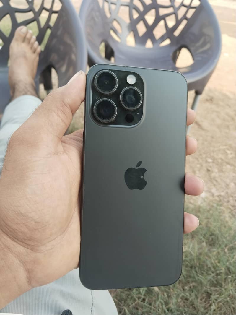 Apple iPhone 15 Pro Max jv 2