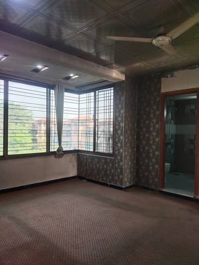 G-11/4 PHA D-type 3rd Floor Flat For Rent Only Family