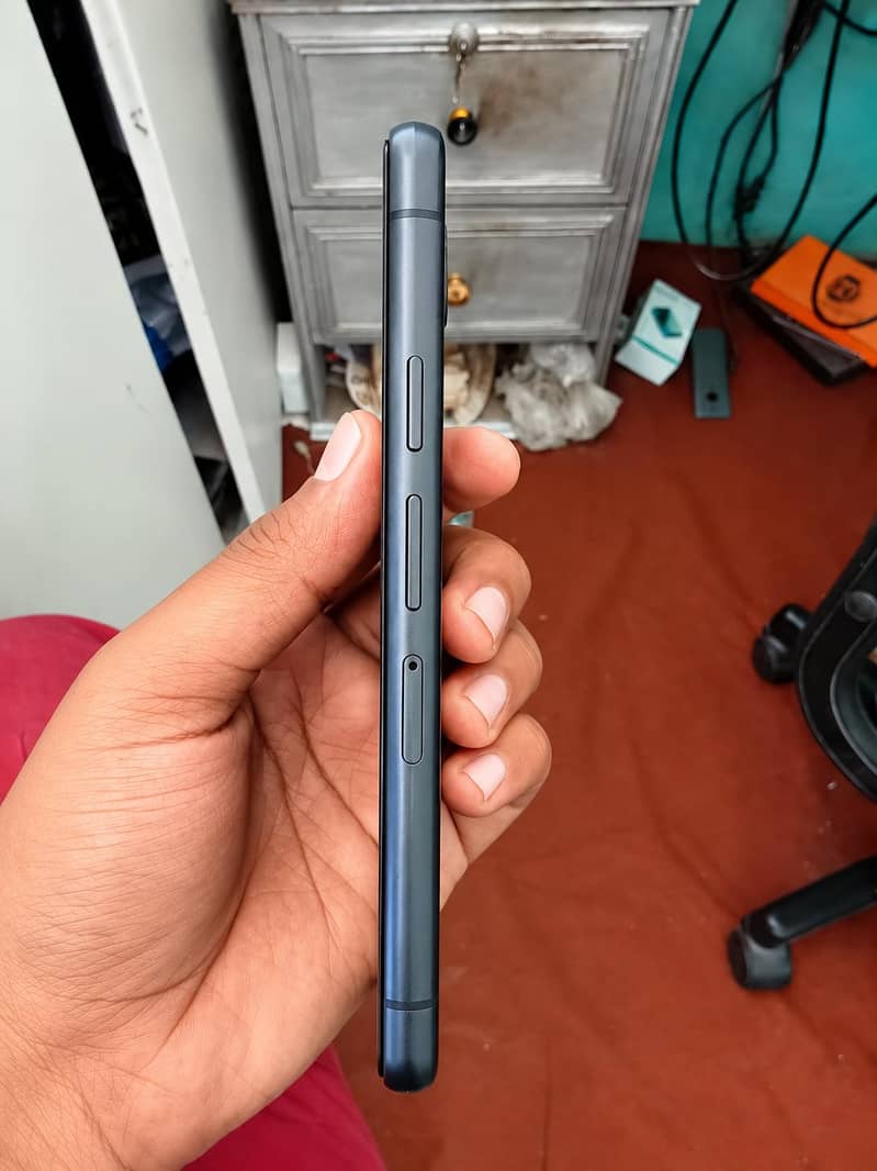 Google Pixel 7a 4