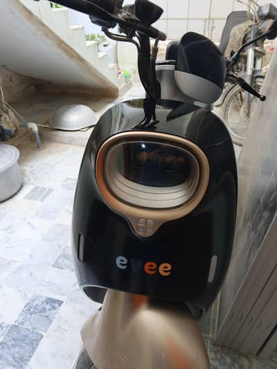 electric scooty