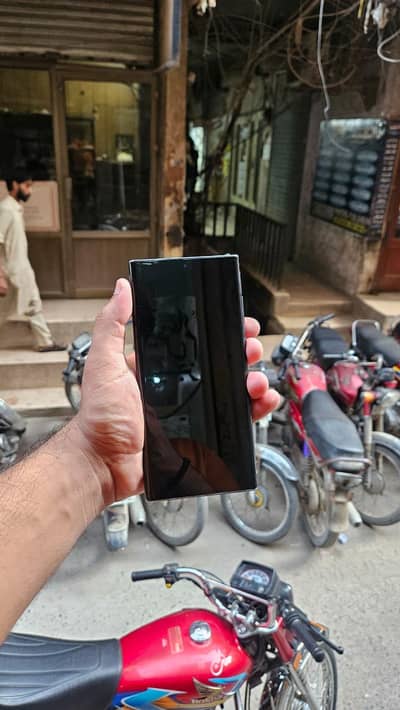 Samsung Mobile S22 Ultra
