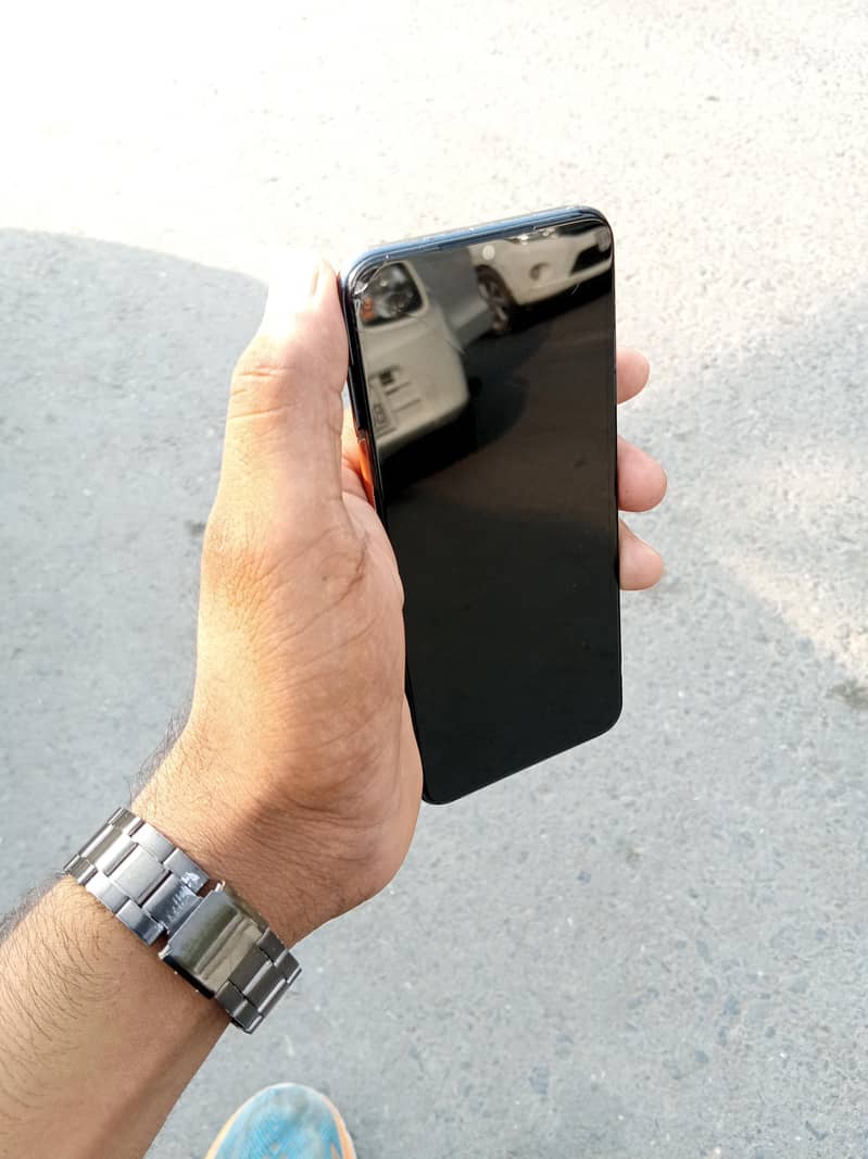 Tecno Spark 8C 5