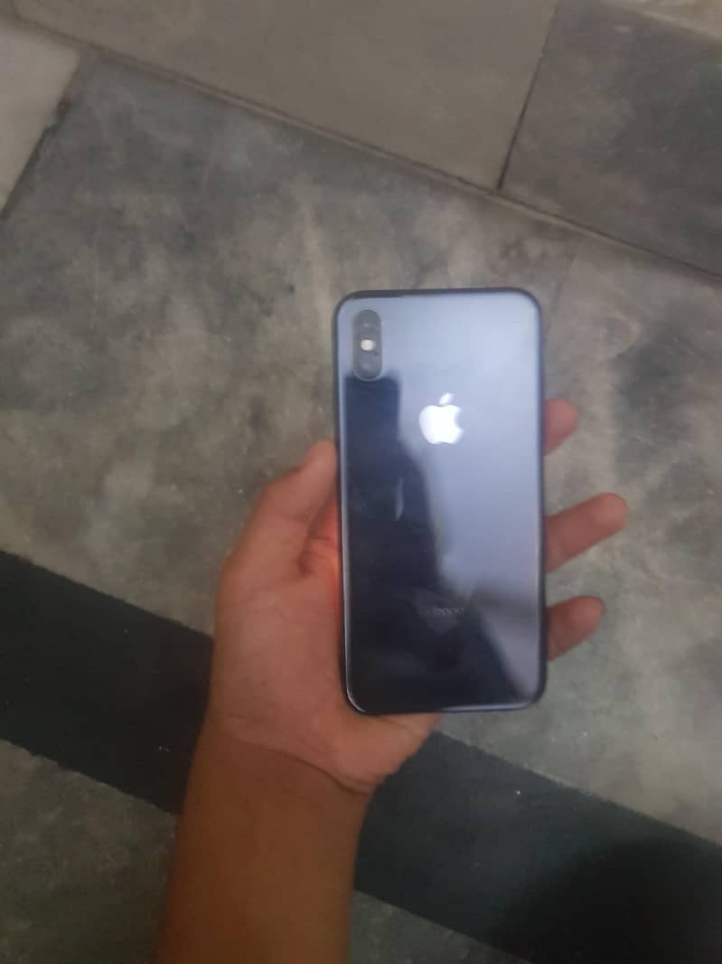 Apple iPhone X 1