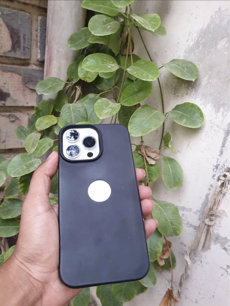 Apple iPhone 14 Pro Max 5
