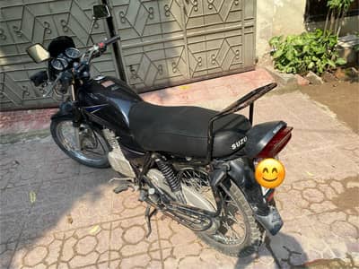 Suzuki GS 150