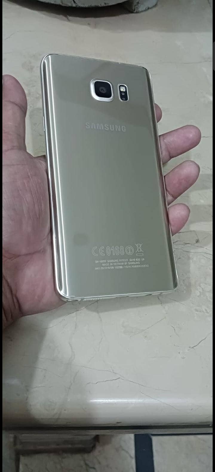 Samsung Galaxy Note 5 2