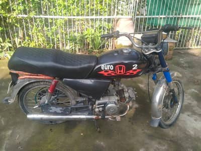 Ravi 70 bike