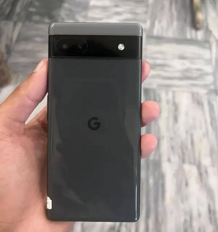 Google Pixel 6a panel 0