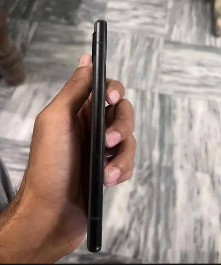 Google Pixel 6a panel 4