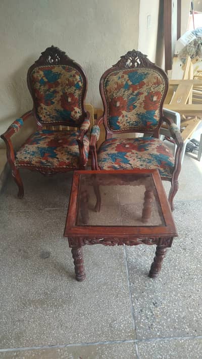 Sheeham wood coffee chairs with table