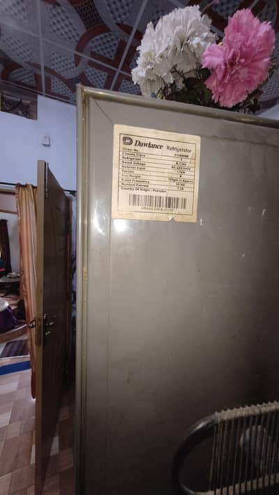 bilkul 10by9 ha  Dawlance company ki ha non inverter