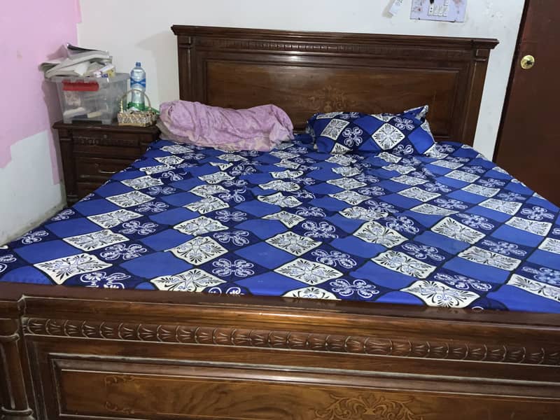 wooden solid bed 1