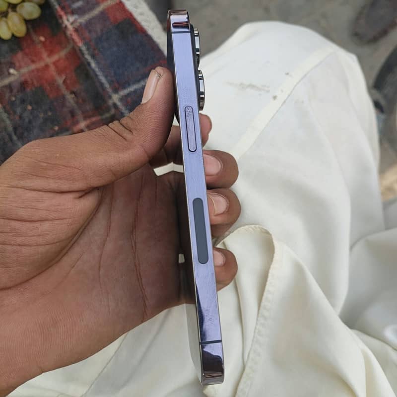 Apple iPhone 14 Pro 5