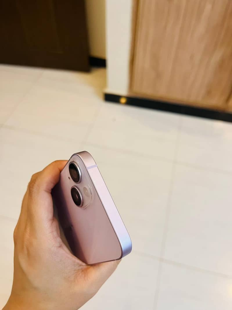 Apple iPhone 14 2