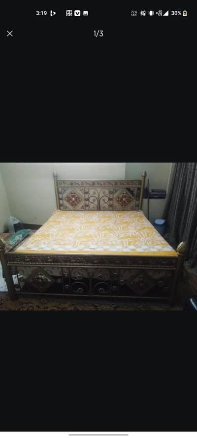 iron made king size bed