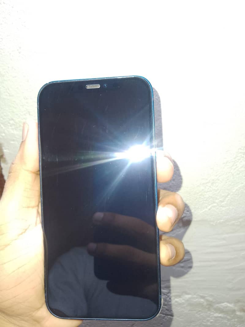 Apple iPhone 12 0