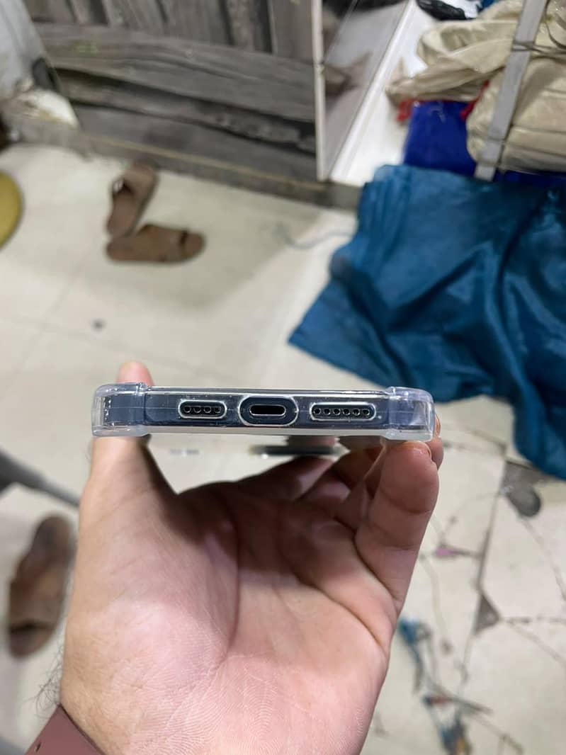 Apple iPhone 12 Pro Max 4