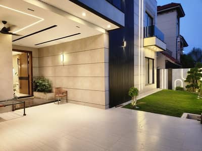 1 Kanal Well English Style ultra Modern Luxery House Double Storey Double Highted Owner Built House Available For Sale Valancia Town Lahore By Fast Property Services