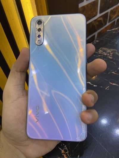 Vivo S1