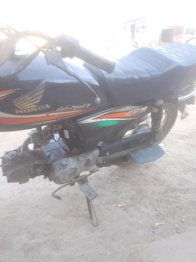 Honda CD 70 2016, Karachi number, first owner,