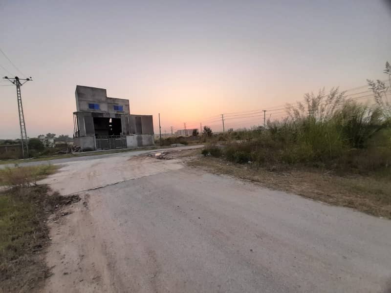 1.5 kanal industrial plot 5