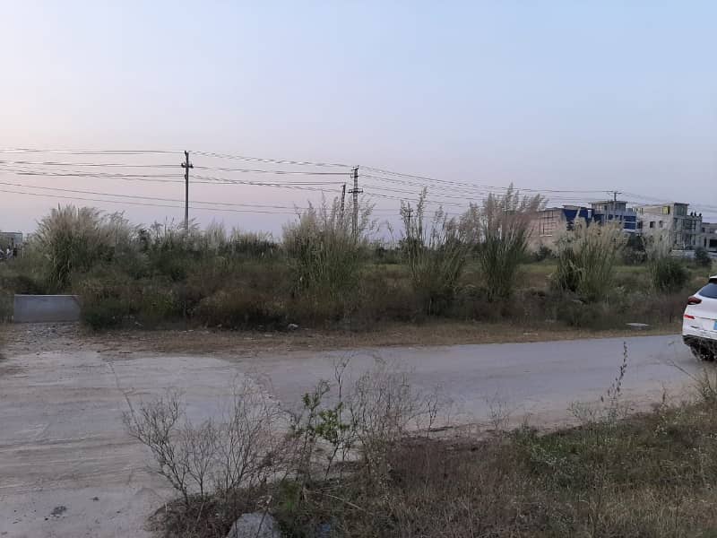 1.5 kanal industrial plot 6