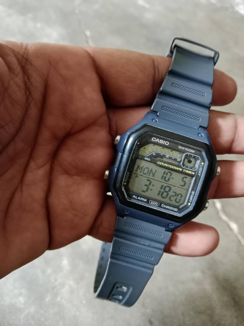CASIO ws-1600H 0