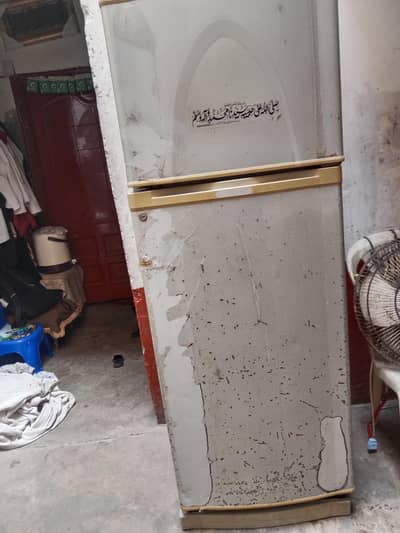 Dawlance refrigerator for urgent sale