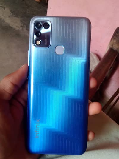 Infinix Hot 10