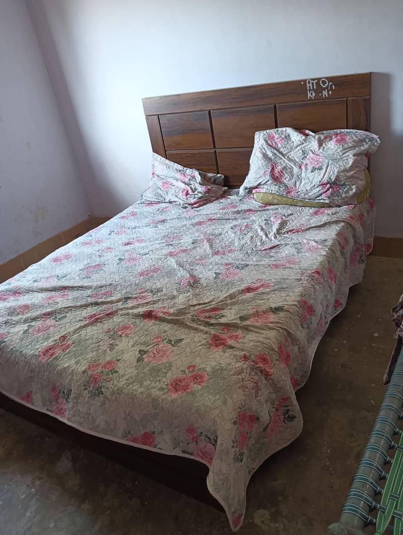 bed almari 2