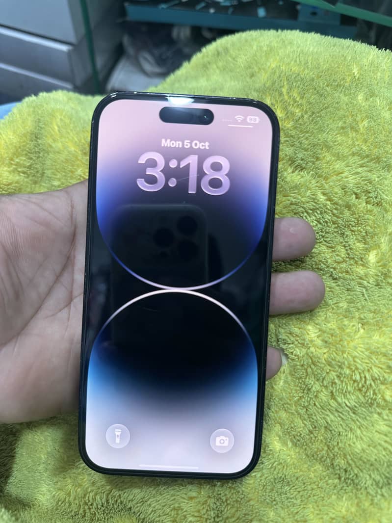 Apple iPhone 14 Pro 3