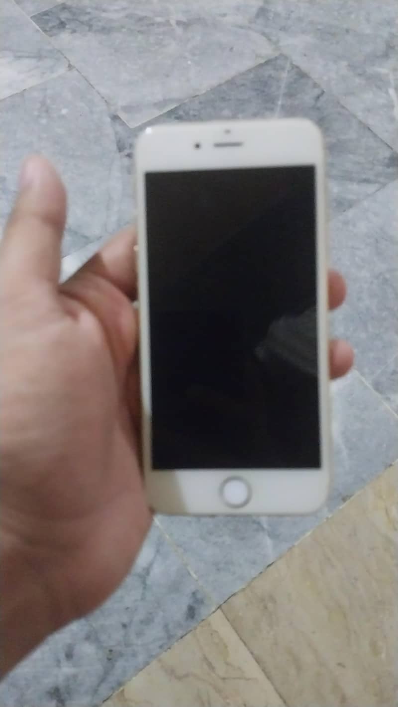 Apple iPhone 6 2